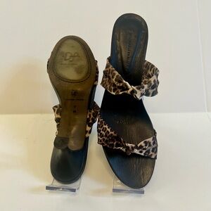 Donald J. Pliner Bare Congo Elastic Mesh Sandal